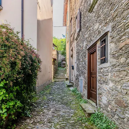 Semesterbostad Castello By Interhome