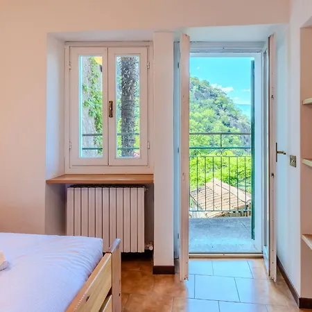 Castello By Interhome ديرفيو