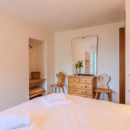 Castello By Interhome * דרביו