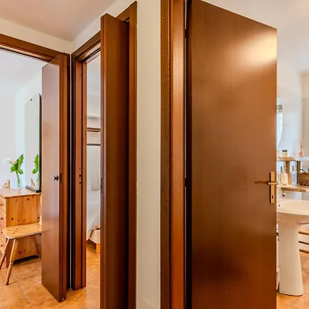 Сasa de vacaciones Castello By Interhome Dervio